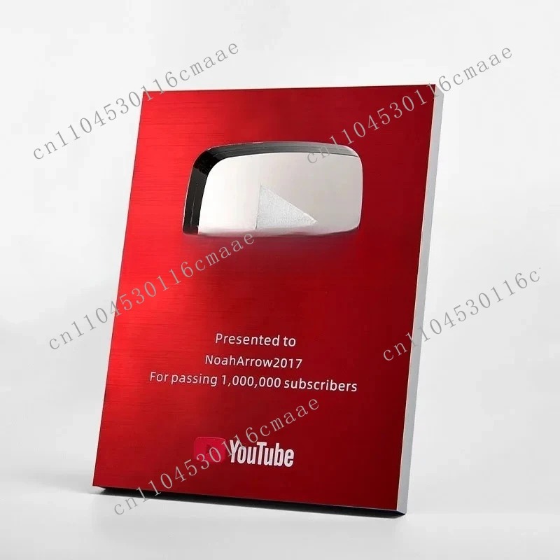 Botão Prateado Personalizado d - Office Youtuber avaliação e preço